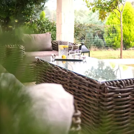 Sani Eclectic Family Villa, Private Garden Παραλία Σάνη