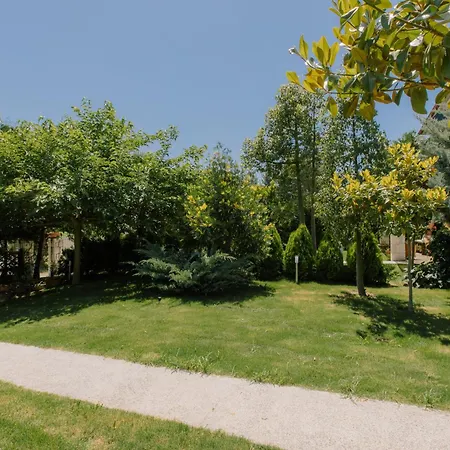 Sani Eclectic Family Villa, Private Garden Sani (Chalkidiki)