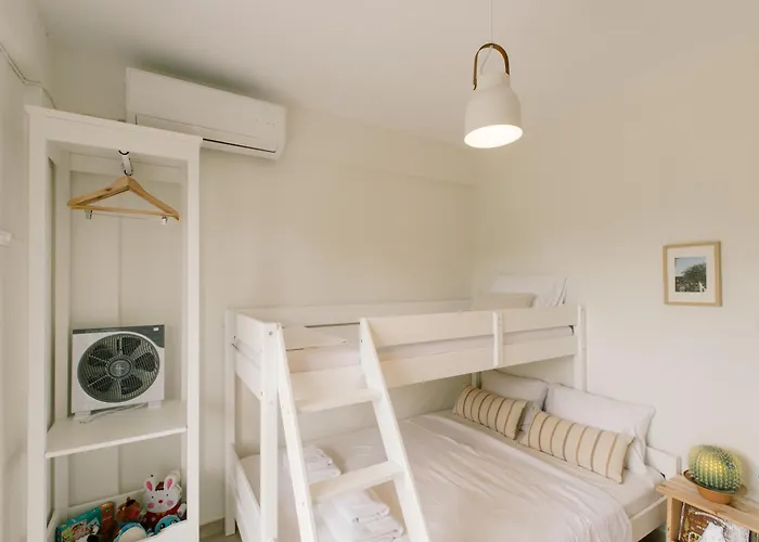 Sani Eclectic Family Villa, Private Garden 度假居