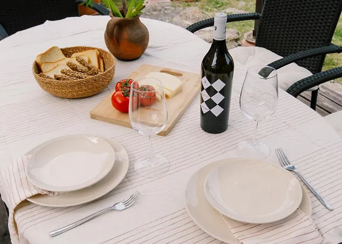 度假居 Sani Eclectic Family Villa, Private Garden 撒尼海滩