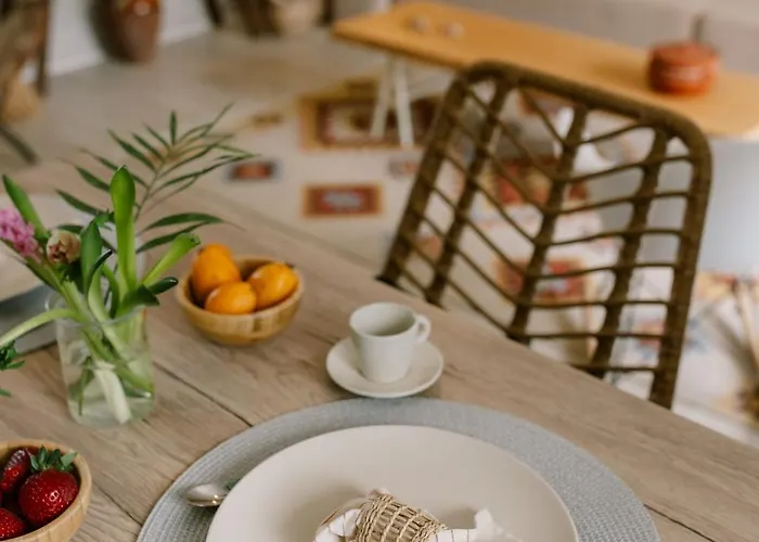 Sani Eclectic Family Villa, Private Garden 撒尼海滩