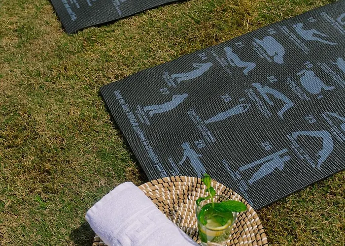 Sani Eclectic Family Villa, Private Garden *