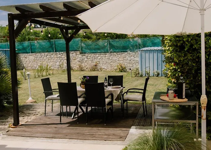 Sani Eclectic Family Villa, Private Garden